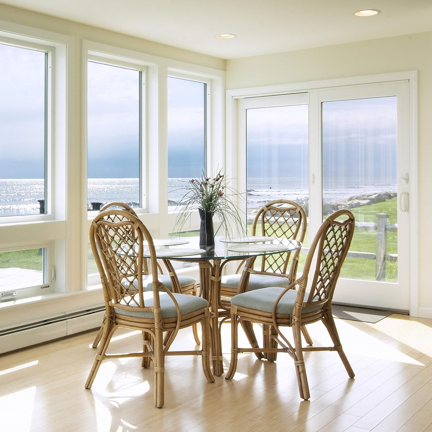 Windex with Vinegar Glass Cleaner Spray Bottle, Bottle Made from 100% Recovered Coastal Plastic, 23 fl oz - Image 10