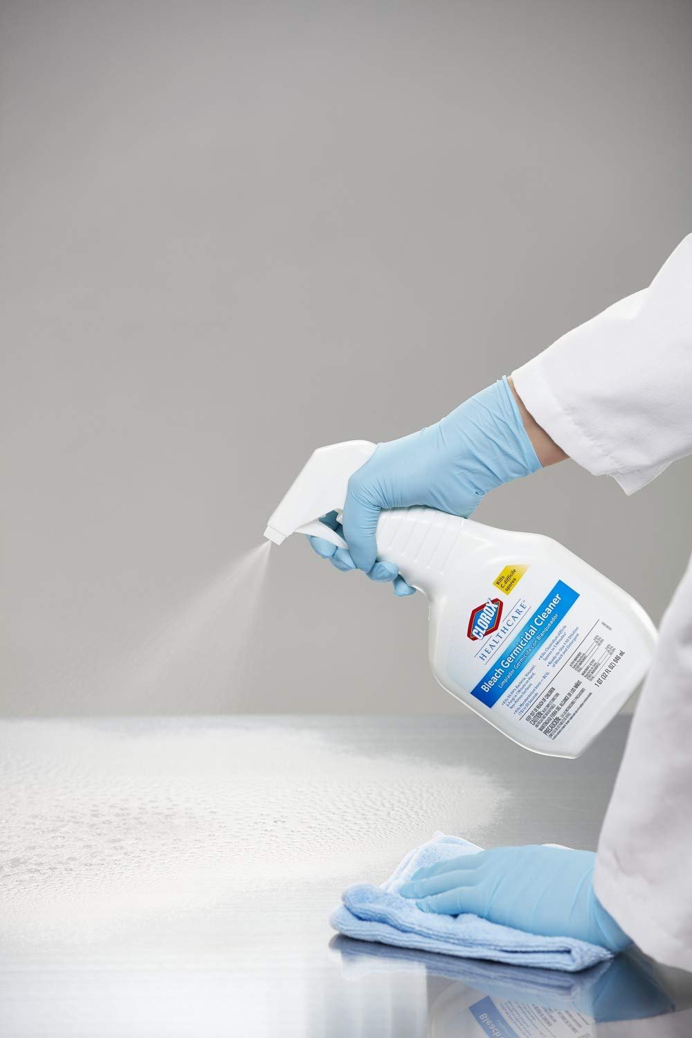 Clorox Healthcare Bleach Germicidal Cleaner Spray, 32 FL Oz (Package May Vary) - Image 7