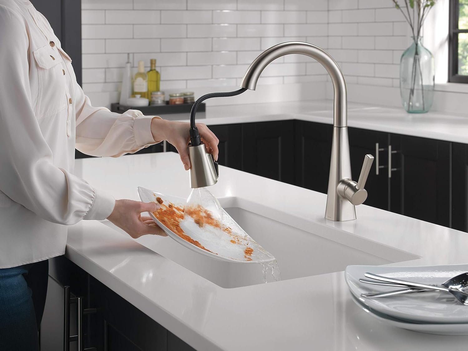 Delta Faucet Lenta Brushed Nickel Kitchen Faucet, Kitchen Faucets with Pull Down Sprayer, Kitchen Sink Faucet, Faucet for Kitchen Sink, Magnetic Docking Spray Head, SpotShield Stainless 19802Z-SP-DST - Image 3