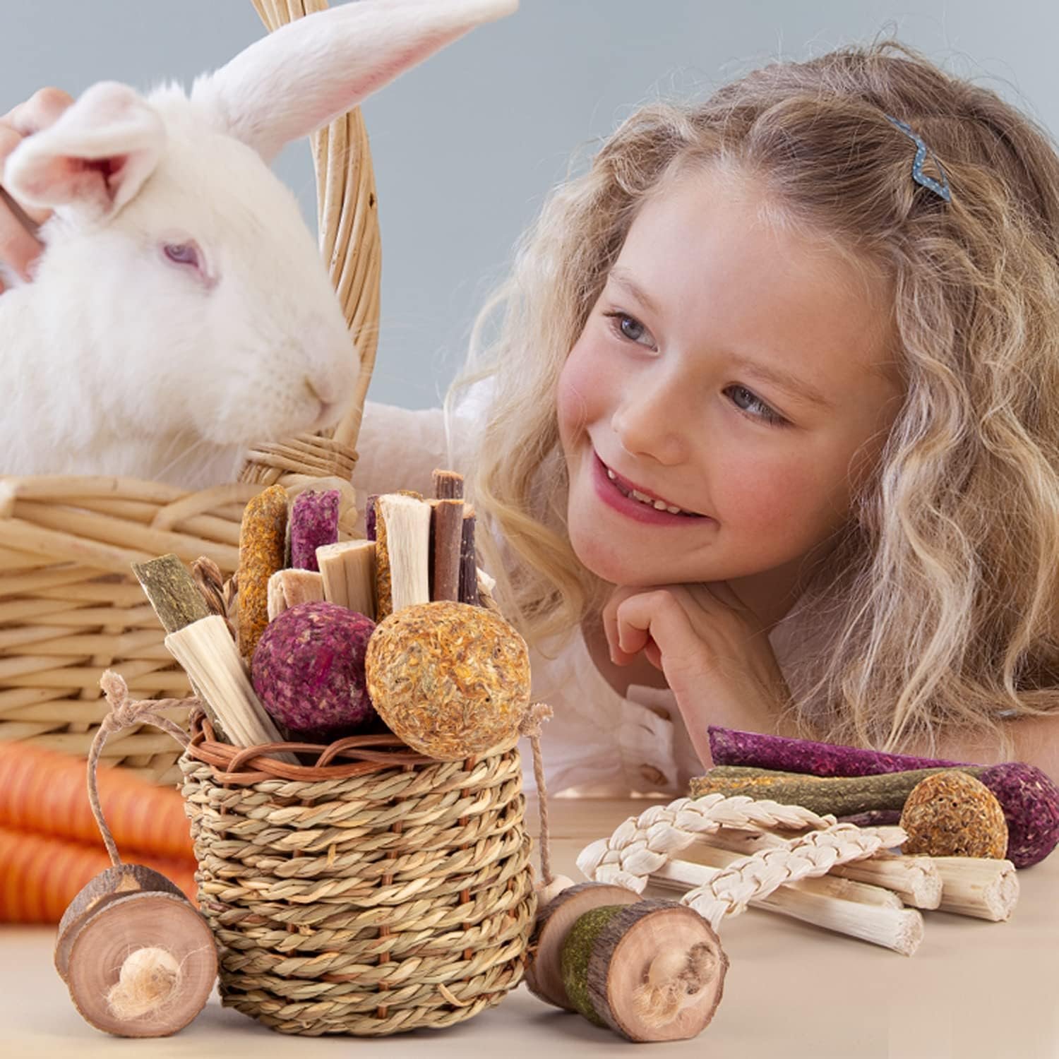 Sofier Rabbit Toys Bunny Toys Hamster Toys Guinea Pig Toys Natural Seagrass Hanging Basket with Timothy Hay Treats Handmade Chew Toys for Teeth Enrichment Chinchilla Rat - Image 4