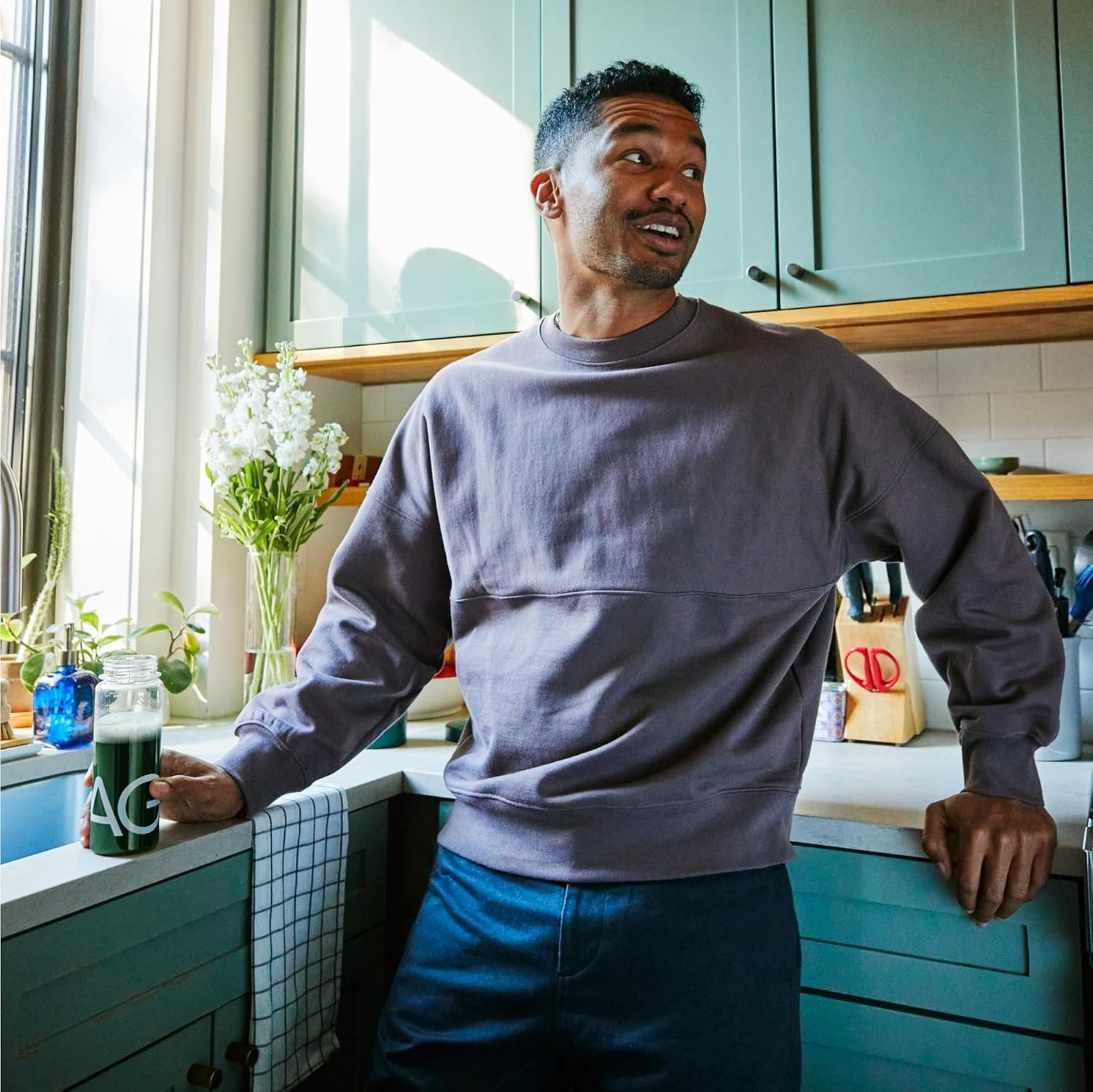 Greens Powder Supplement | Improve Gut Health | Multivitamin, Probiotic, Gluten Free, Vegan and Keto Friendly | 75 Vitamins by AG1 (Athletic Greens) - Image 9