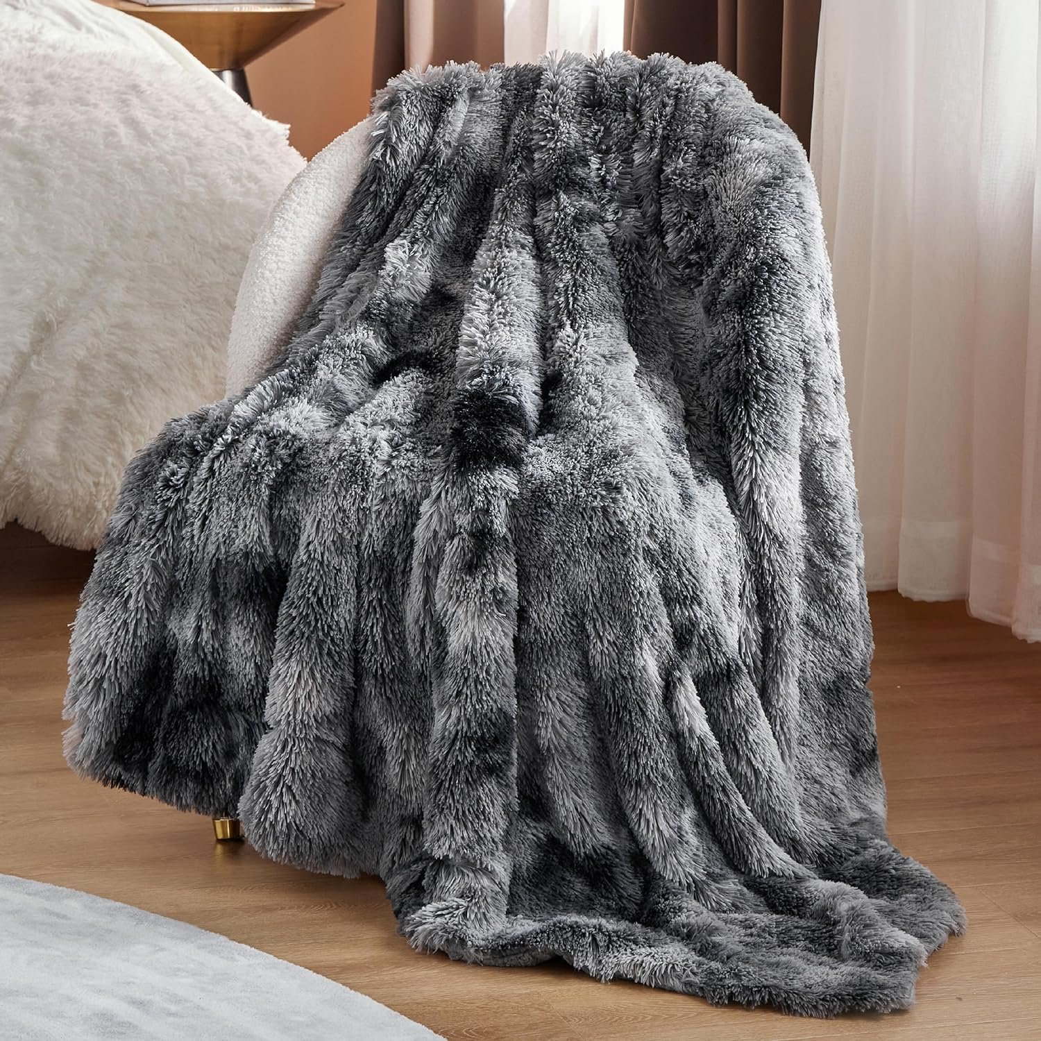 Bedsure Soft Throw Blanket for Couch, Fluffy Fuzzy Blankets & Throws for Bed, Sofa, Cozy Plush Sherpa Fleece Faux Fur Blanket, Thick Warm Christmas Blanket Decor Gifts for Women, Men, 50x60, Grey - Image 7