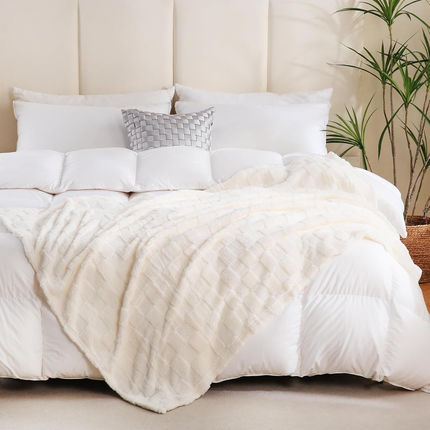 Cream White Fleece Throw Blanket 50”×60” for Couch Sofa Bed,Super Soft Cozy Plush Microfiber Flannel Blanket with 3D Checkered Design Lightweight for Adults,Woman,Girls - Image 6