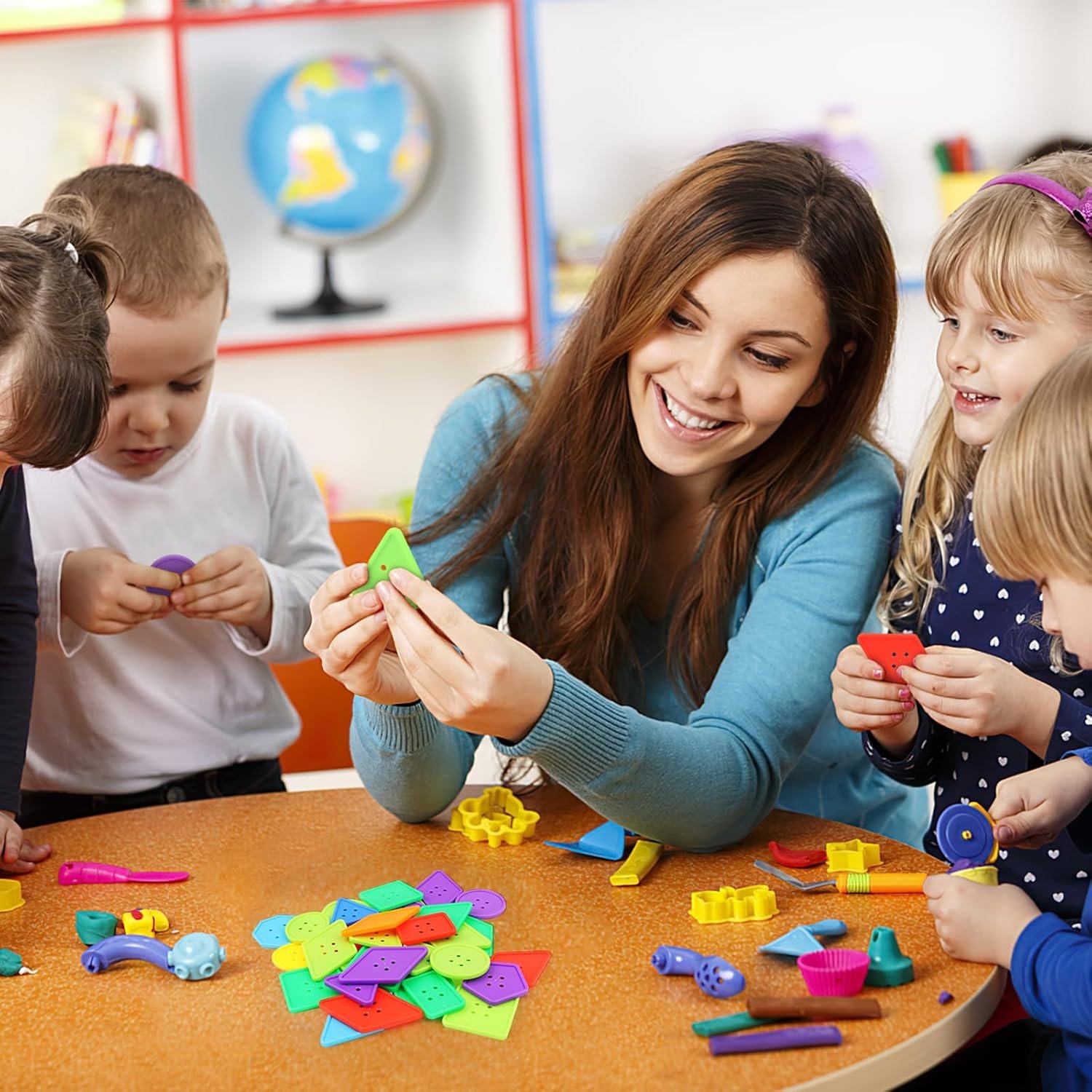 256 Pcs Large Craft Buttons for Kids 8 Geometric Shapes Jumbo Sewing Buttons Vivid Colors Plastic Assorted Buttons Toys for Crochet Knitting Teaching Shapes Arts and Crafts Projects - Image 5