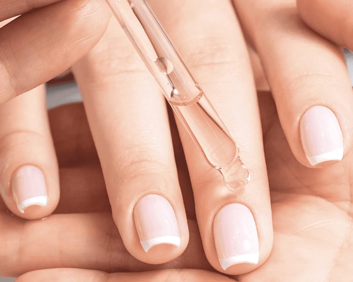 Cuccio Naturale Cuticle Revitalizing Oil Set - Provides Intense Hydration - Replenishes And Strengthens Nails - Promotes Healthy Skin - Easy To Use Rollerball Applicator - Pomegranate And Fig - 2 Pc - Image 5