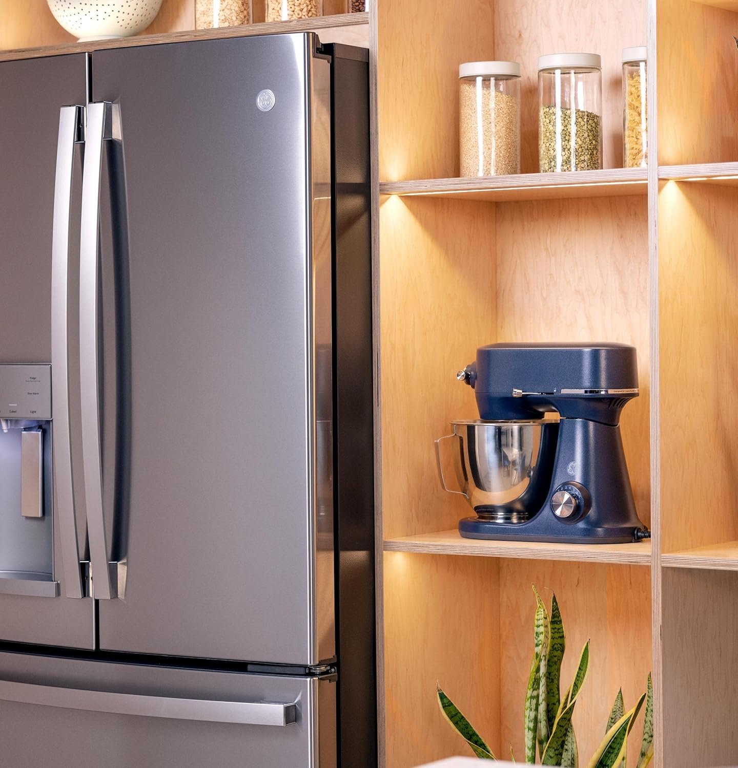 GE Tilt-Head Electric Stand Mixer | 7-Speed, 350-Watt Motor | Includes 5.3-Quart Bowl, Flat Beater, Dough Hook, Wire Whisk & Pouring Shield | Countertop Kitchen Essentials | Sapphire Blue - Image 15