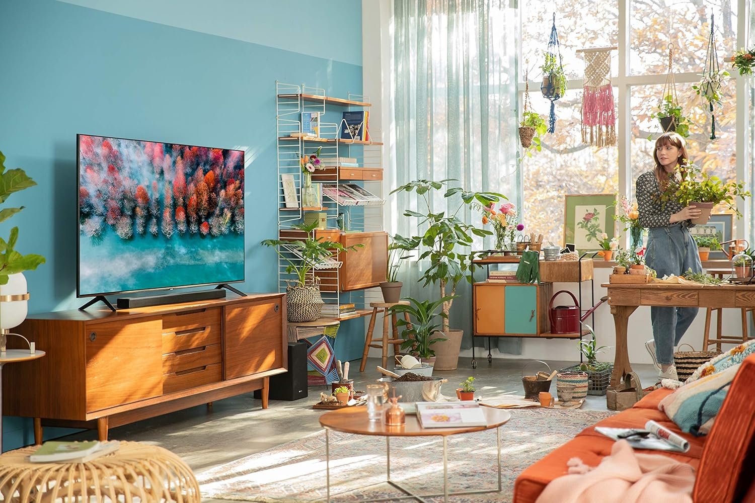 SAMSUNG 43-inch Class Crystal UHD TU-8000 Series - 4K UHD HDR Smart TV with Alexa Built-in (UN43TU8000FXZA, 2020 Model) - Image 3