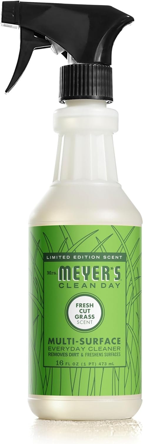 MRS. MEYER'S CLEAN DAY Multi-Surface Everyday Cleaner, Fresh Cut Grass Scent, 16 Ounce Bottle - Image 2