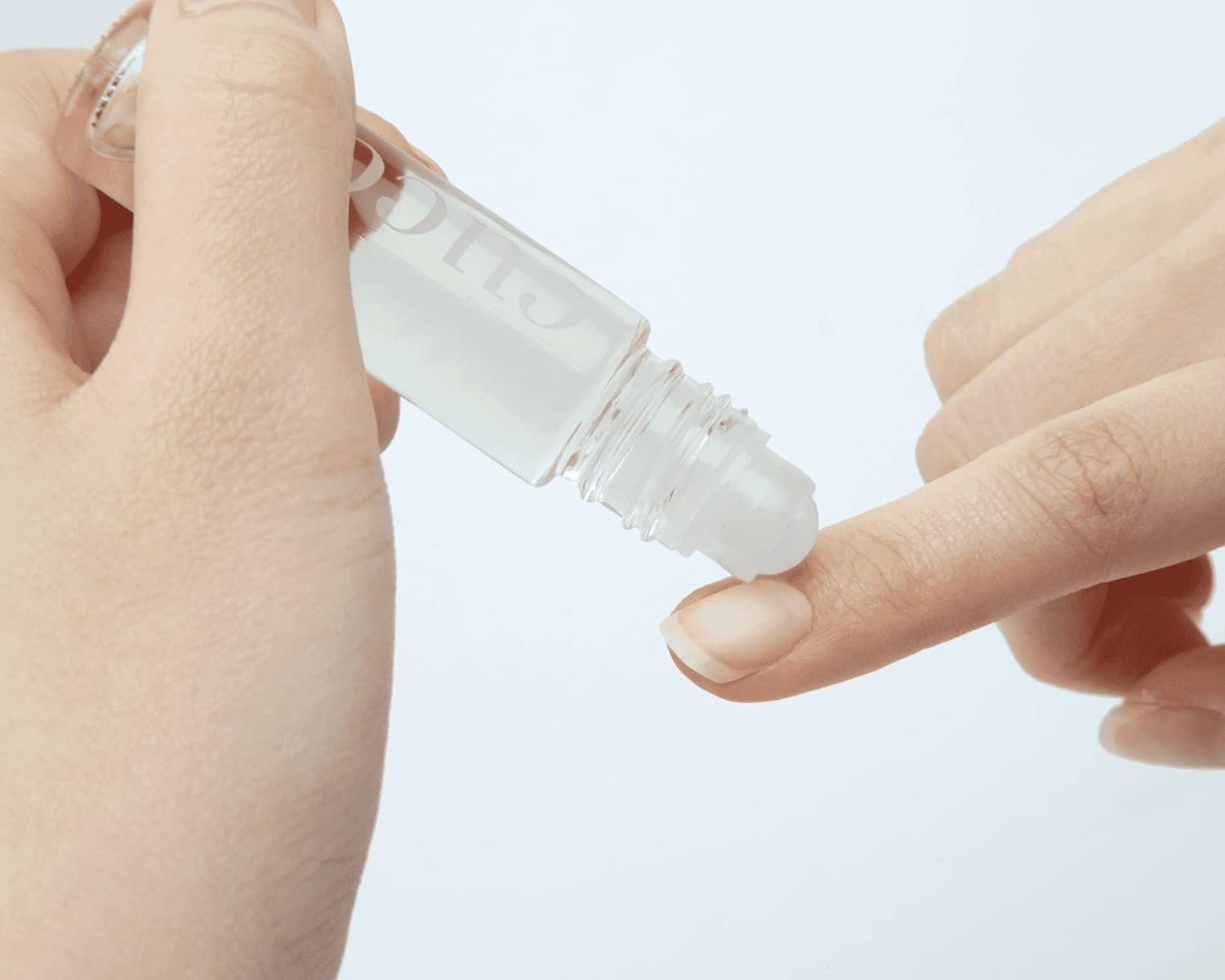 Cuccio Naturale Cuticle Revitalizing Oil Set - Hydrating Oils for Instant Cuticle Repair for Dry, Damaged Skin and Nails - Paraben and Cruelty-Free Formula - Vanilla Bean and Sugar Fragrance - 2 pc - Image 6