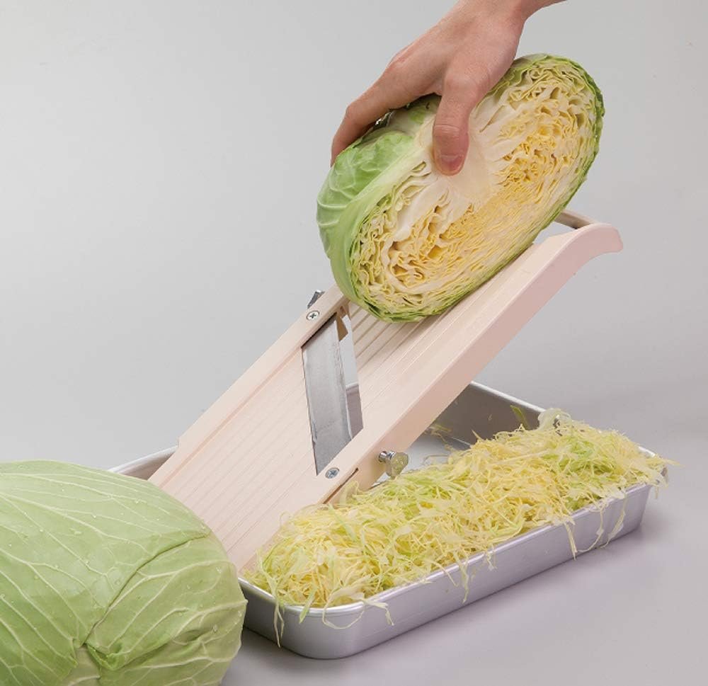 Benriner Super Standard Madoline Slicer, with with 4 Japanese Stainless Steel Blades, Almond - Image 5