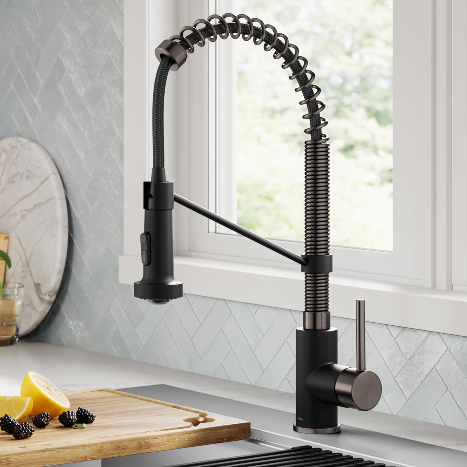 KRAUS Bolden Commercial Style 2-Function Single Handle Pull Down Kitchen Faucet in Matte Black/Black Stainless, KPF-1610MBSB (Pack of 1) - Image 3