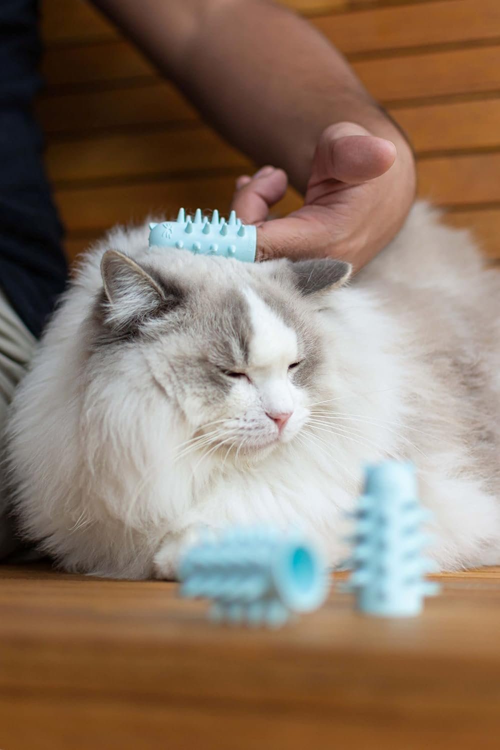 Furr&Purr Cat Brush, Hair Brush for Indoor Cats, Cat Calming, Cat Massager, Made in USA (1-Pack) - Image 9