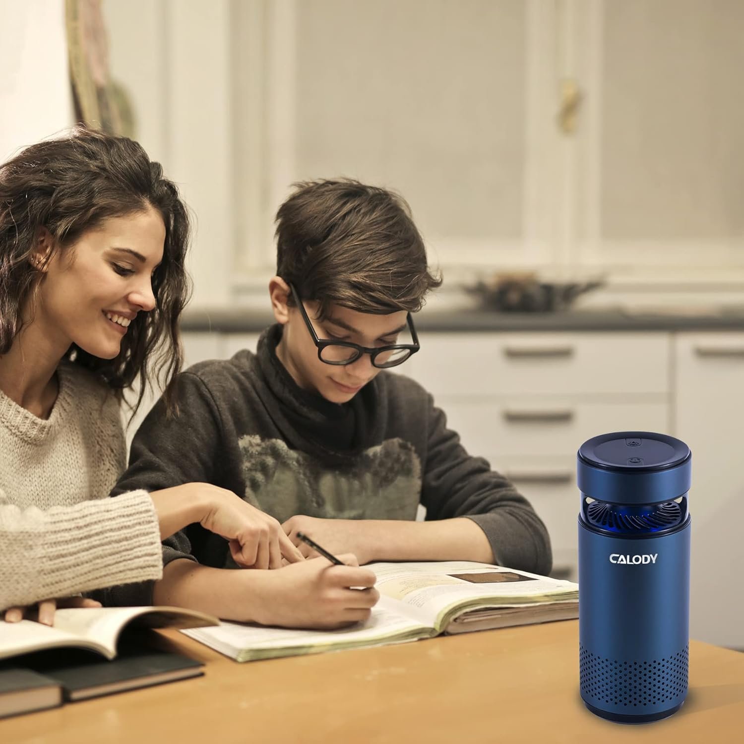 CALODY Car Air Purifier, Updated Mini Air Purifier Battery Powered, Air Purifiers for Bedroom Home with H13 True HEPA Filter for Allergies, HEPA Air Purifier for Car Traveling Bedroom Office - Image 3