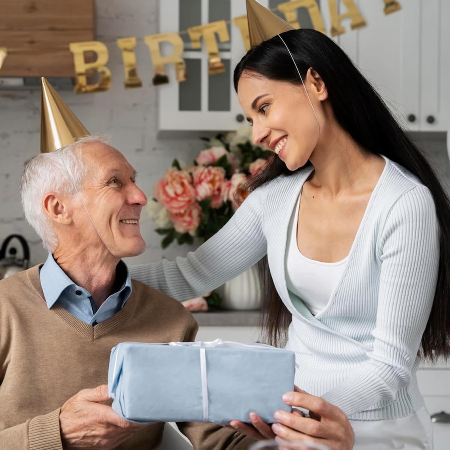 AORESAC Gravity Electric Salt and Pepper Grinder Set, Rechargeable Automatic Salt & Pepper Mill Grinder with Adjustable Coarseness, One Hand Operation, LED Light, Dustproof Cover, 2 Pack - Image 8