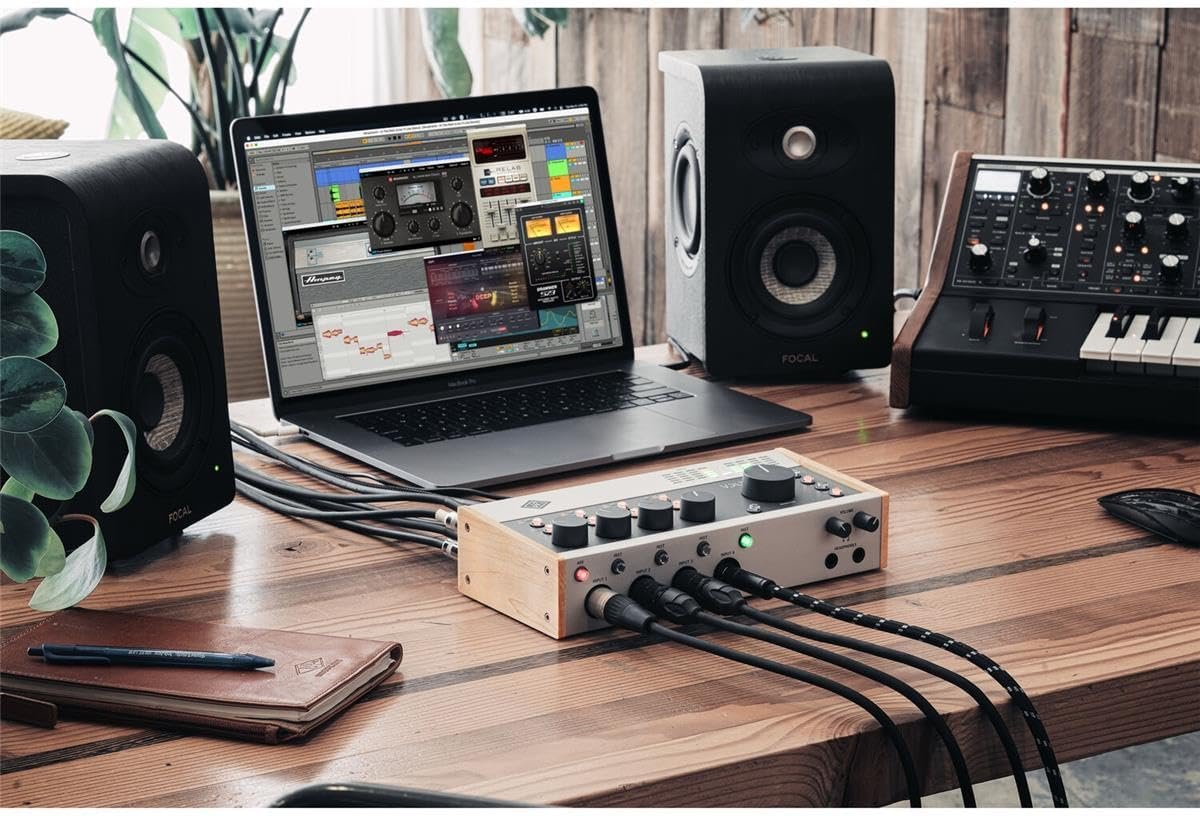Universal Audio Volt 476p USB Recording Studio Audio Interface - Image 7