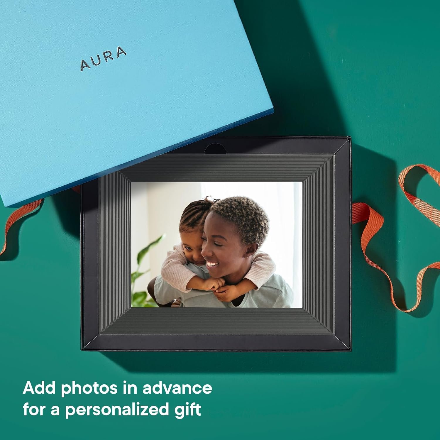 Aura Mason WiFi Digital Picture Frame | Wirecutter's Best Digital Frame for Gifting | Send Photos from Your Phone | Quick, Easy Setup in Aura App | Free Unlimited Storage | Black - Image 6