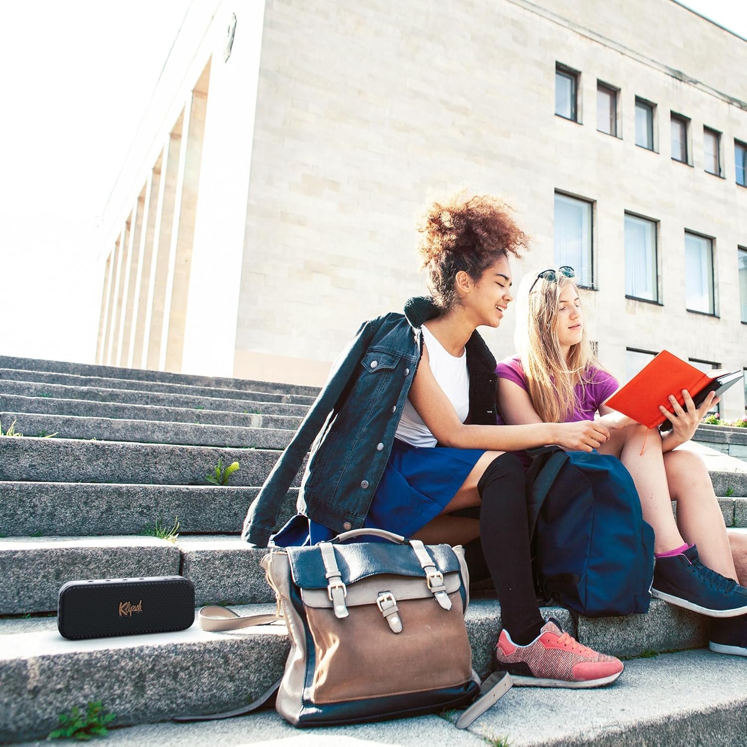 The Klipsch Nashville Portable Bluetooth Speaker with a 2.25" full range drivers for 360 degree audio, IP67 dust and waterproof rating, 24 hours of playtime for a premium live concert experience - Image 8