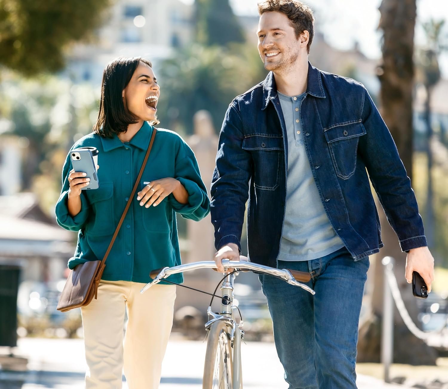 OtterBox iPhone 15 Pro MAX Commuter Series Case - MagSafe Edition - Black, Slim & Tough, Pocket-Friendly, with Port Protection - Image 7