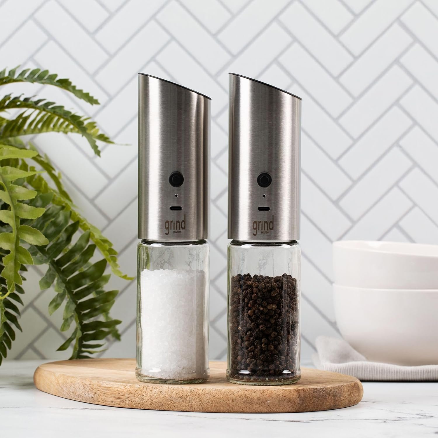 Automatic Electric Salt or Pepper Grinder Mill, USB Rechargeable, Adjustable Coarseness, One-Handed Operation, Stainless Steel - Image 7