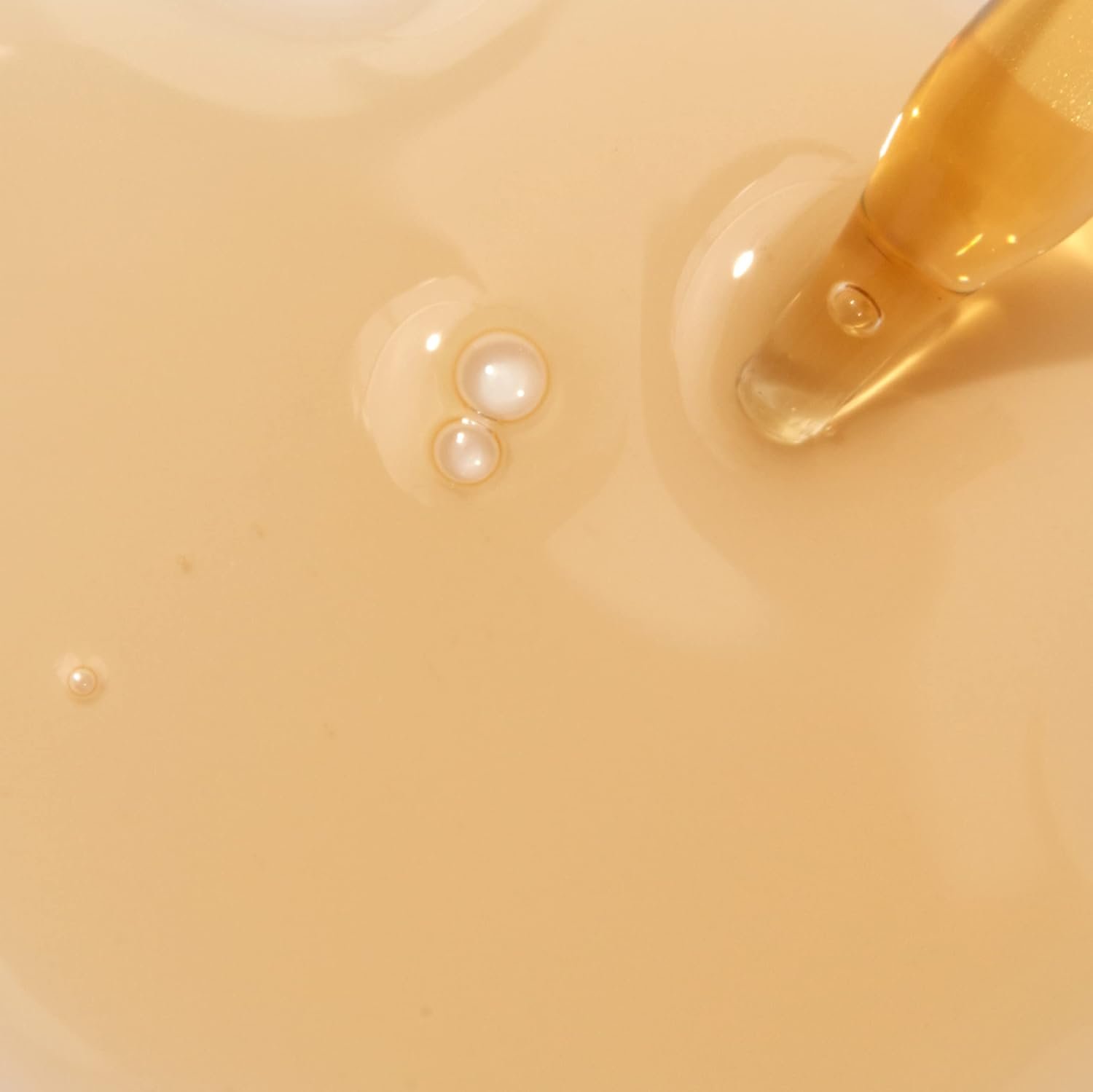 Mario Badescu Rose Hips Nourishing Oil for Combination, Dry and Sensitive Skin | Facial Oil that Moisturizes & Smoothes | Formulated with Rosehip Extract & Castor Oil| 1 FL OZ (Pack of 1) - Image 7