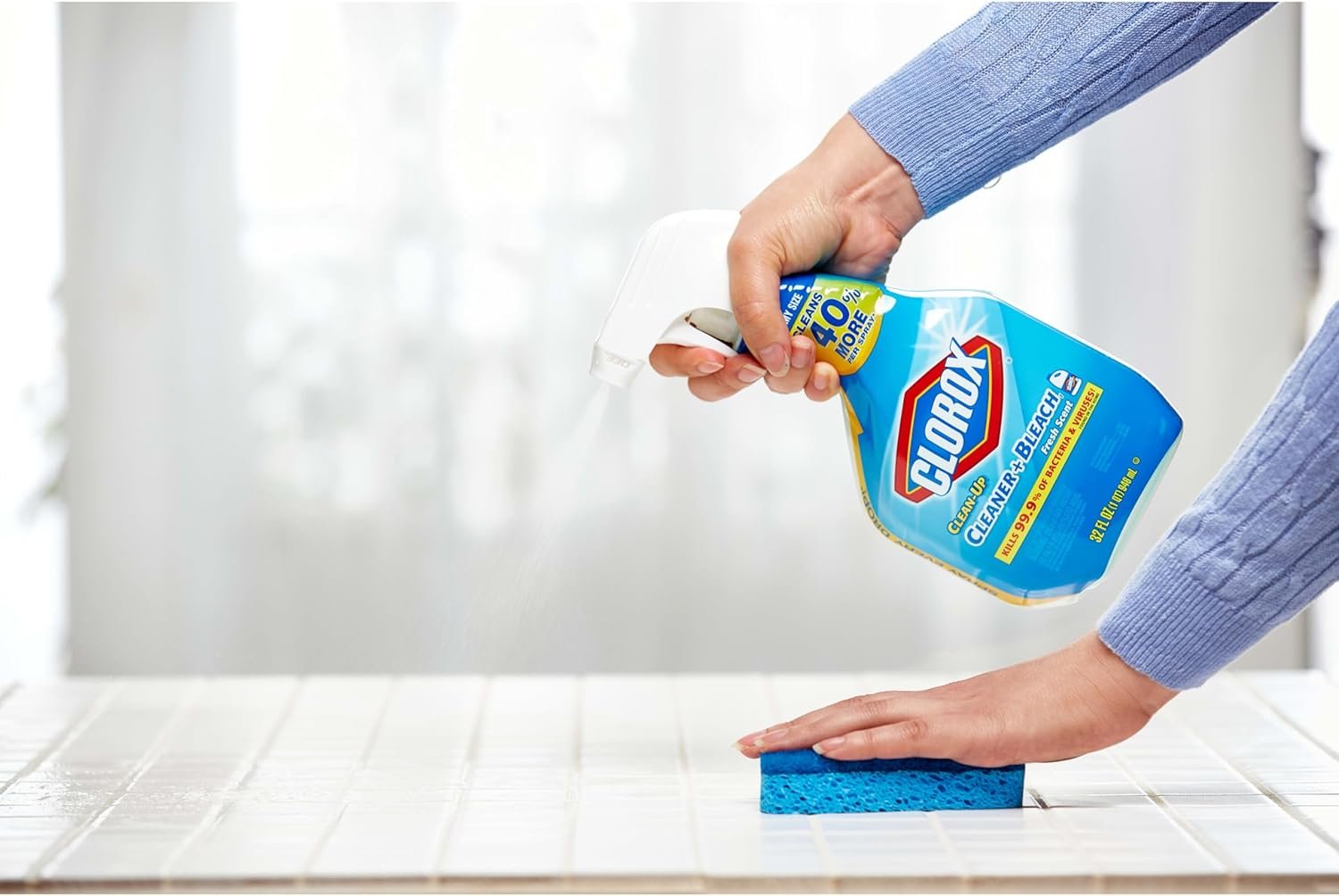 Clorox Clean-Up Bleach Spray (Two 32 oz) & 4 S.O.S All Surface Scrub Sponges - Image 6