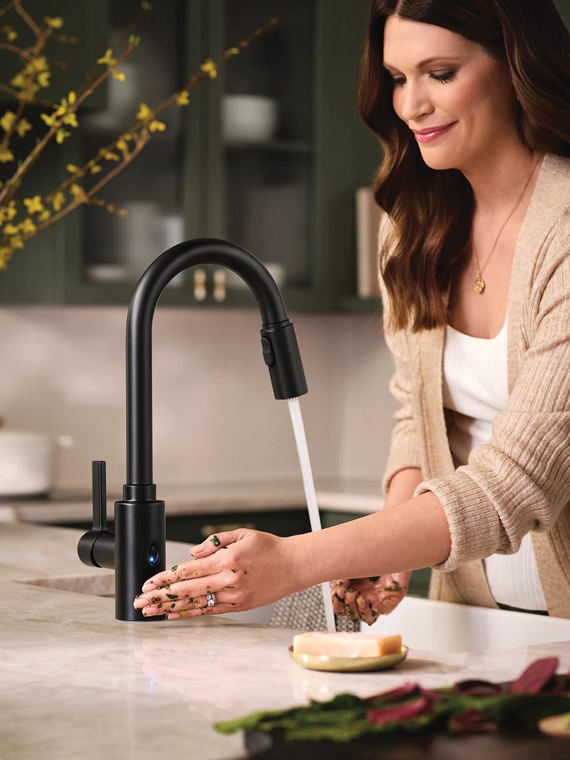 Moen 7882EWBL Genta LX Motionsense Wave Sensor Touchless One Handle High Arc Pulldown Modern Kitchen Faucet Featuring Power Clean, Matte Black - Image 3