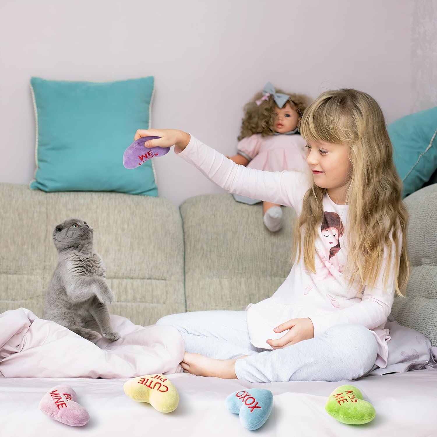 MALLMALL6 5Pcs Valentine’s Day Conversation Heart Catnip Toys Gift for Cat, Indoor Cat Chew Bite Kick Plush Candy Catmint Pet Toys for Cat Lover Gifts, Cute Interactive Cat Toy with for Pet Presents - Image 7