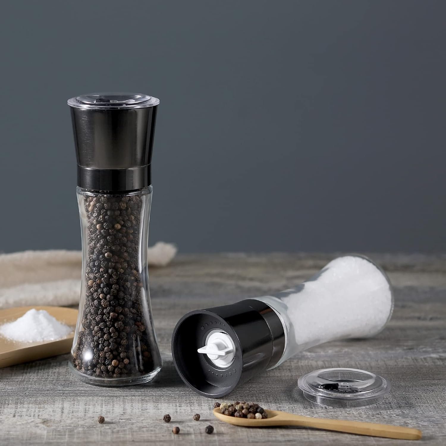 VEVOK CHEF Salt and Pepper Grinder Set Stainless Steel Black Salt and Pepper Mill with Adjustable Coarseness Salt Shaker Set Spice Grinder Black Pepper Grinder Refillable Home Kitchen - Image 7