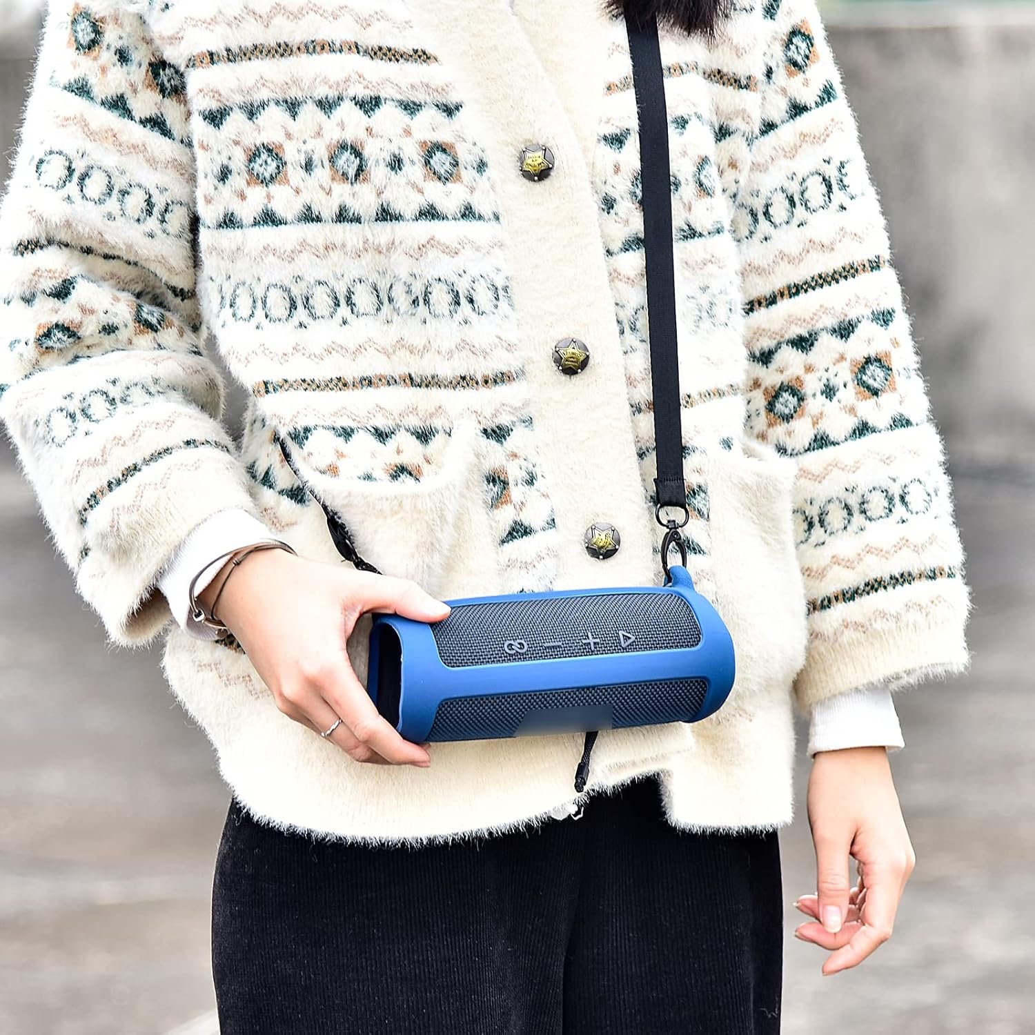 Silicone Case for JBL FLIP 6 Waterproof Portable Bluetooth Speaker, Gel Soft Skin Rubber Cover, Travel Carrying Storage Bag Pouch with Shoulder Strap and Carabiner - Blue - Image 7