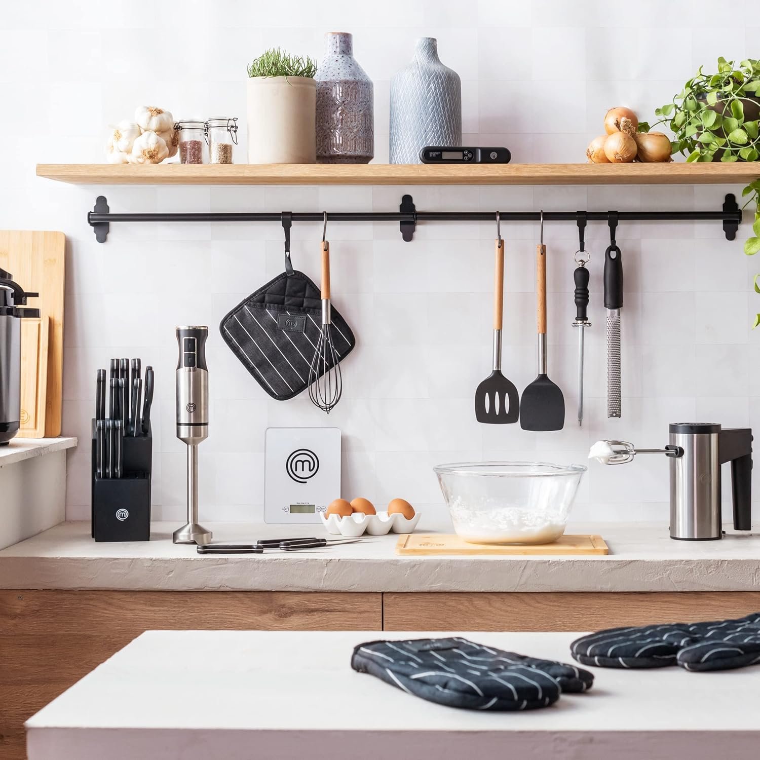 MasterChef Digital Food Scale Grams and Ounces for Kitchen, Portable Food Weight Scale with LCD Display for Baking & Cooking, Tempered Glass Scales, Weighing Precision of 0.1oz, 11lb Weight Capacity - Image 8