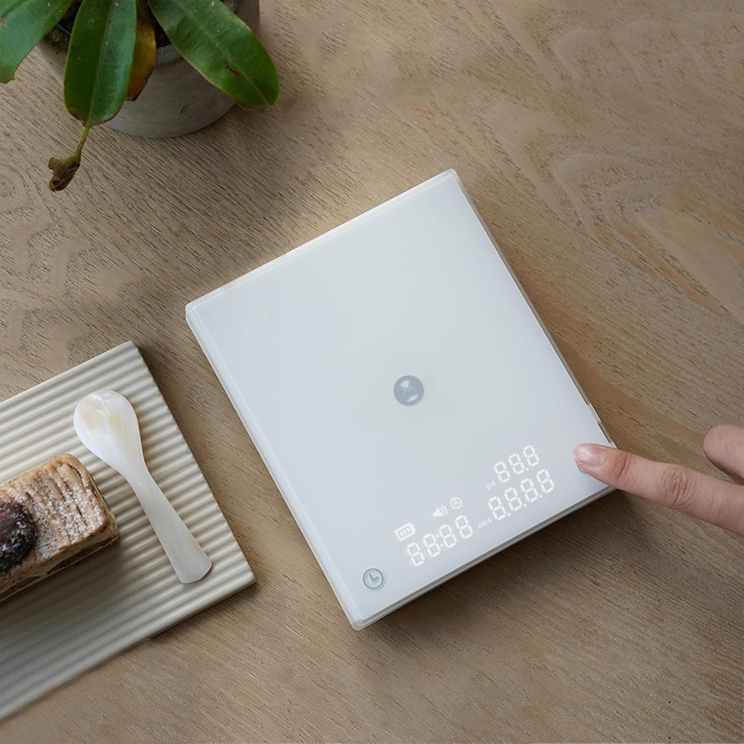 TIMEMORE Coffee Scale Basic 2.0 Electronic Espresso White Scale with Water Flow Rate and Timer Function, Free Switching of Ounce/kg Units, Digital Scale for Kitchen/Baking/Cooking - Image 5