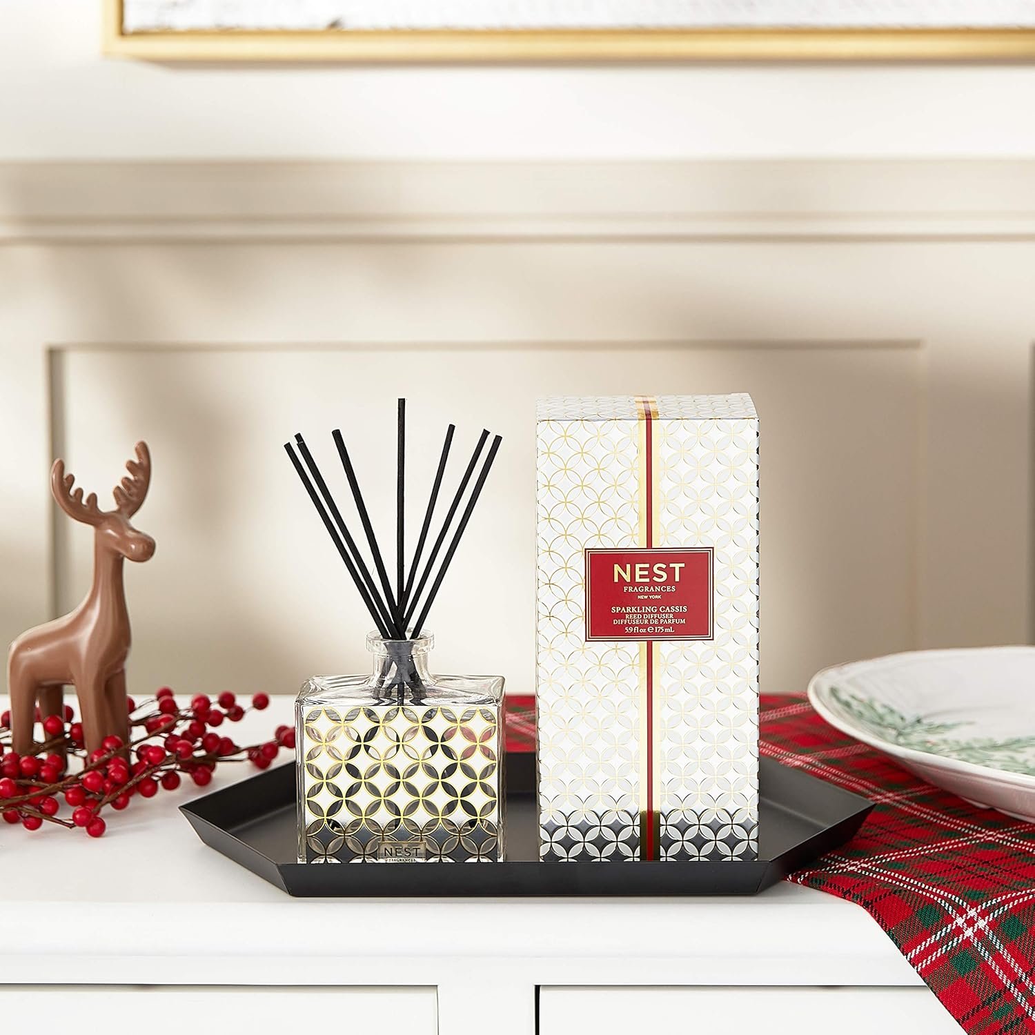 NEST Fragrances Sparkling Cassis Reed Diffuser - Image 5