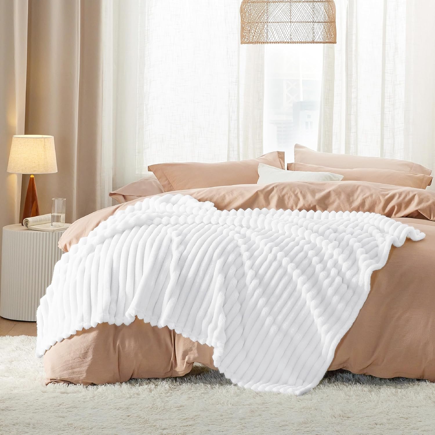 Bedsure White Throw Blanket for Couch - GentleSoft Cozy Soft Blankets for Women, Cute Small Throws for Girls, 50x60 Inches - Image 7