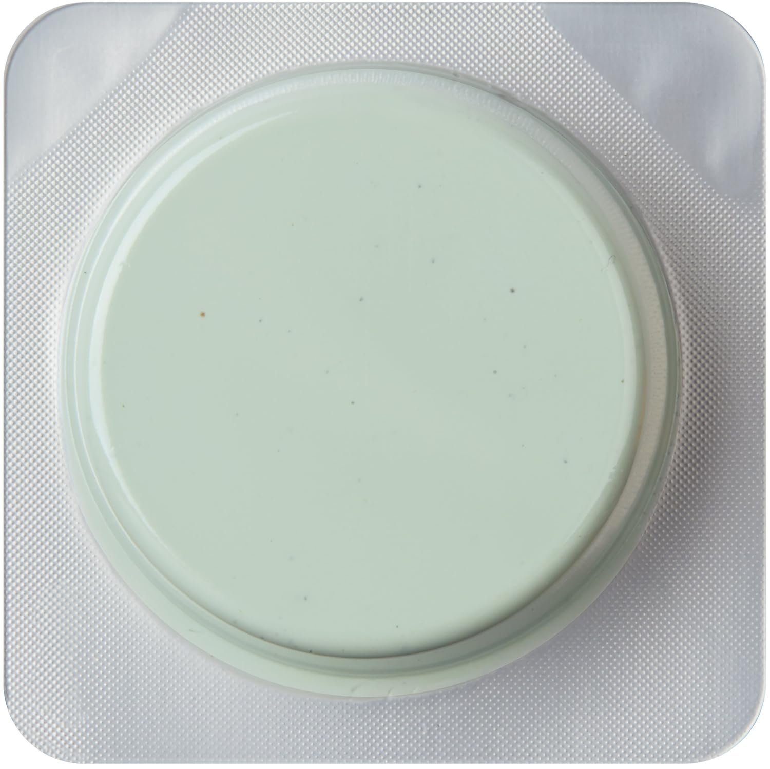 L'Oréal Paris Skincare Pure-Clay Face Mask Trial Size Set, Includes 3 Different Face Masks Made With Charcoal, Red Algae and Eucalyptus, Set - Image 3